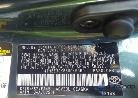 2005 Toyota Camry Xle z USA, uszkodzony, nr VIN 4T1BE30K85U049360